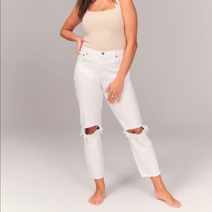 A&F High Rise Mom Jeans White